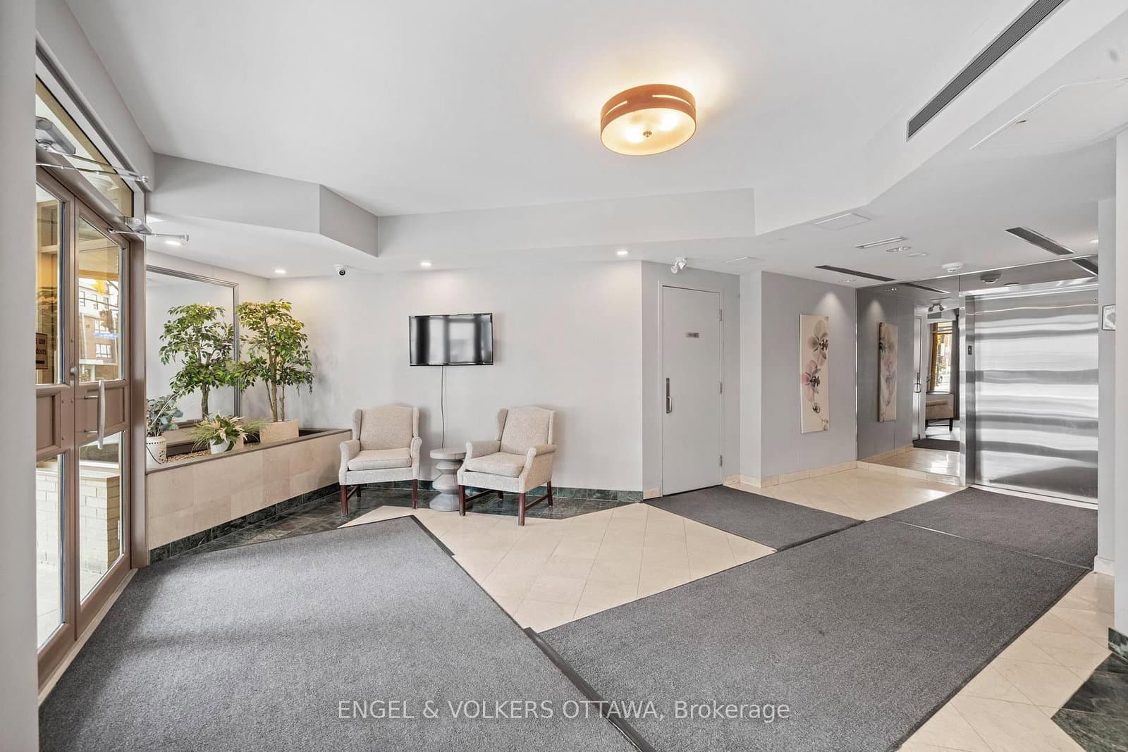 10 Main Street, Unit 207 - Image 4