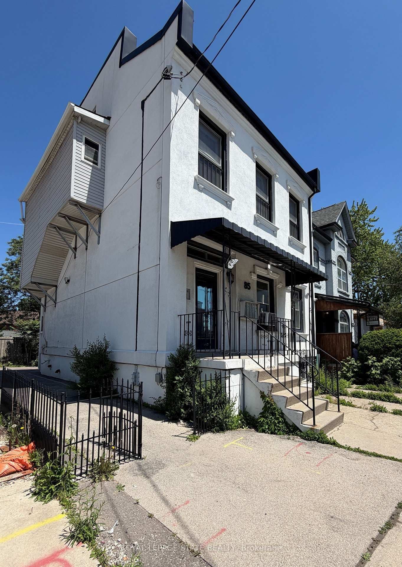 85 Wilson Street, Unit 3 - Image 2