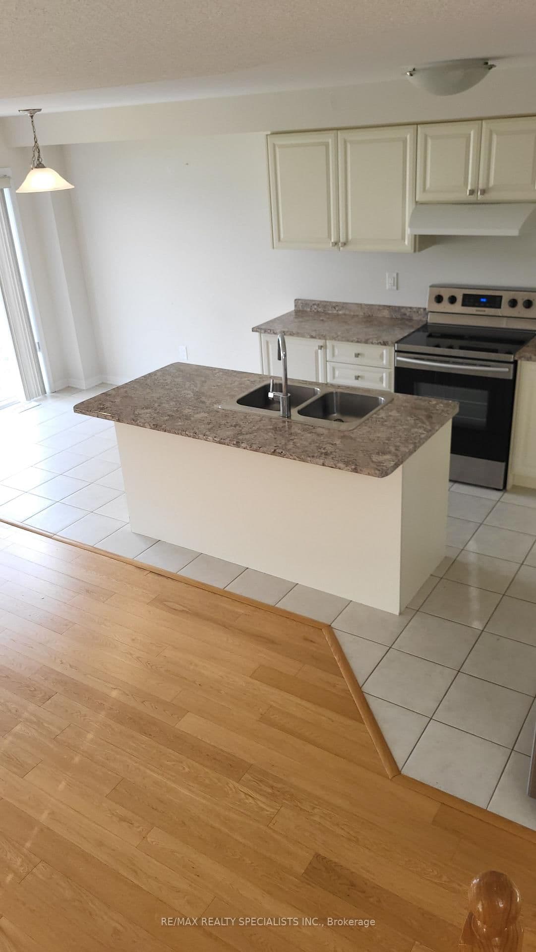 196 Maclachlan Avenue - Image 3