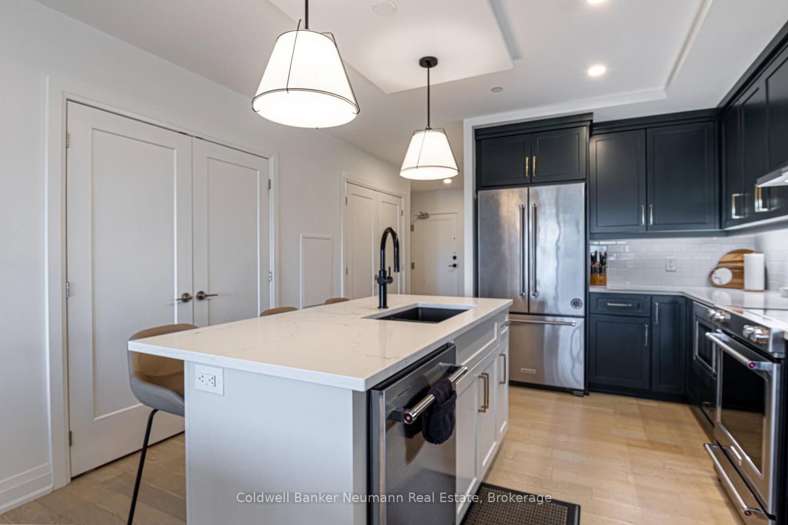 71 Wyndham Street S, Unit 1206 - Image 5