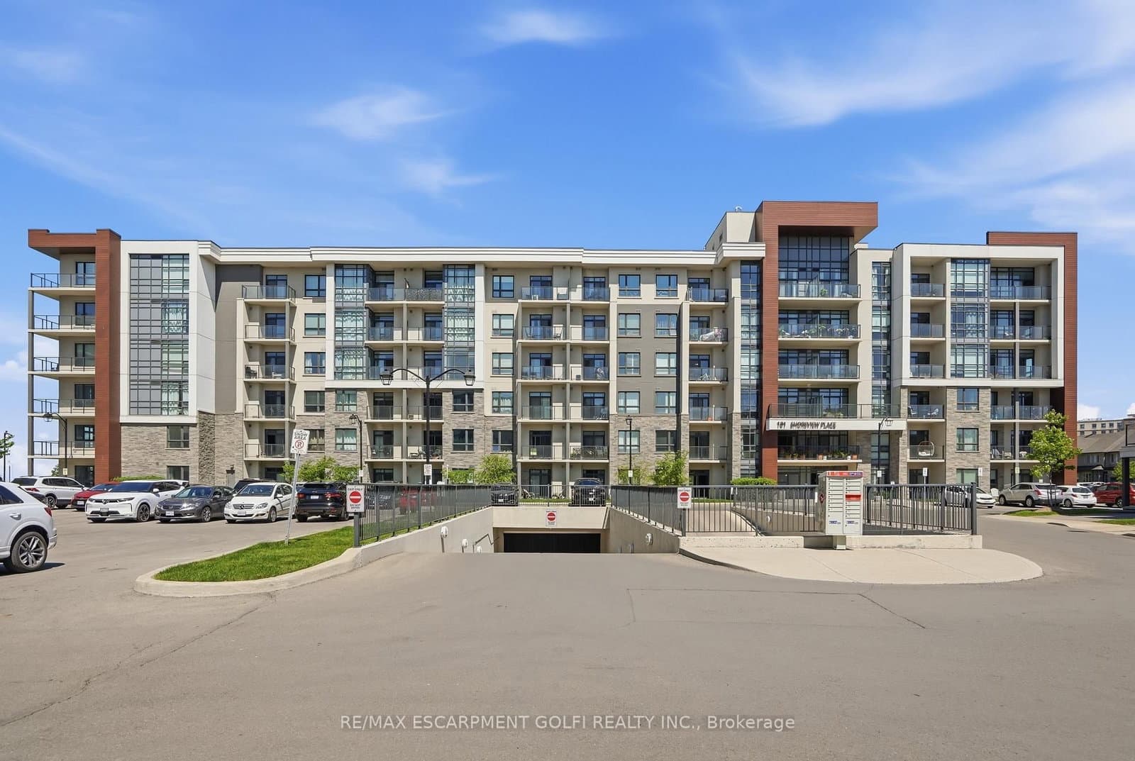 101 SHOREVIEW Place, Unit 129 - Image 3