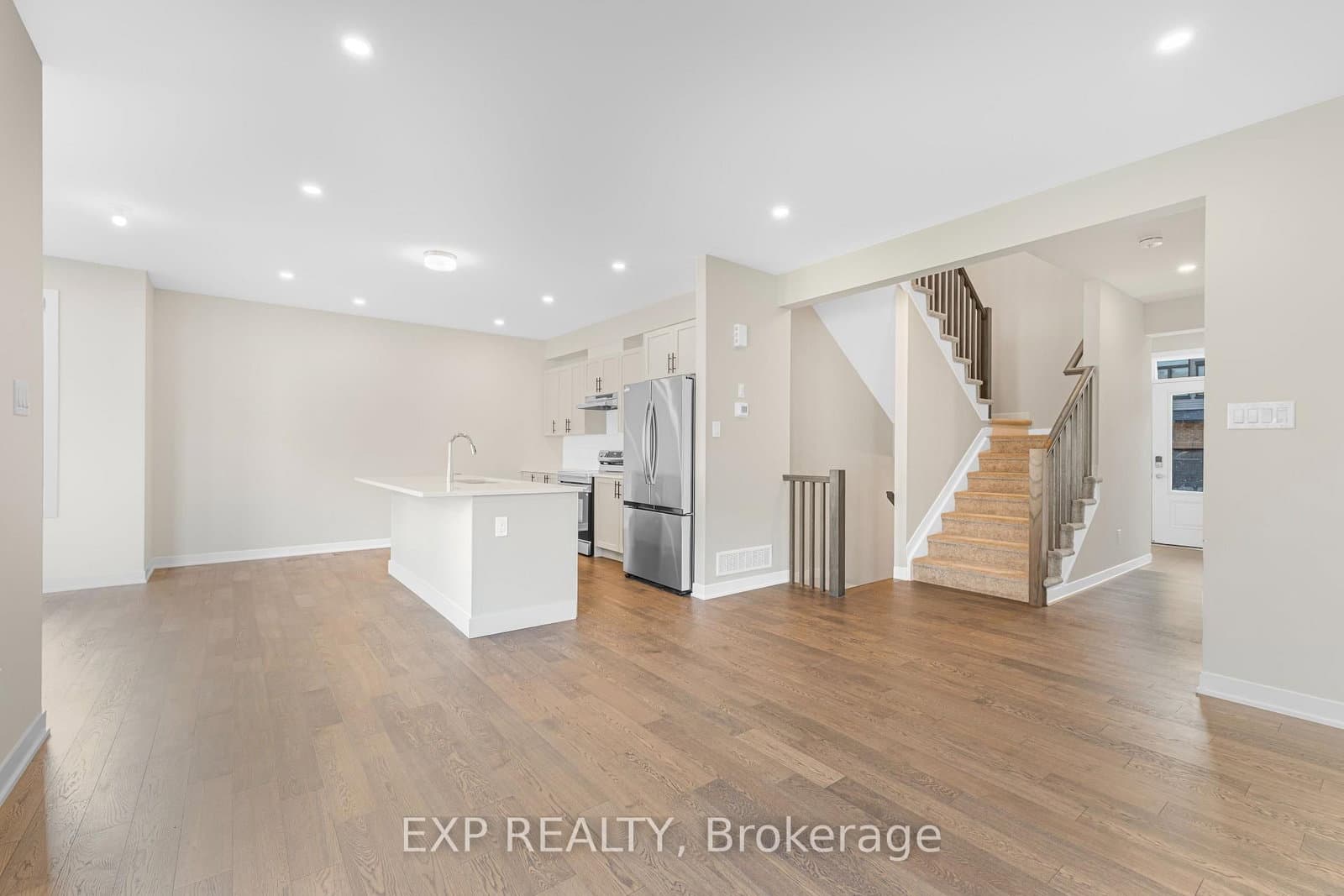 345 Peninsula Road - Image 2