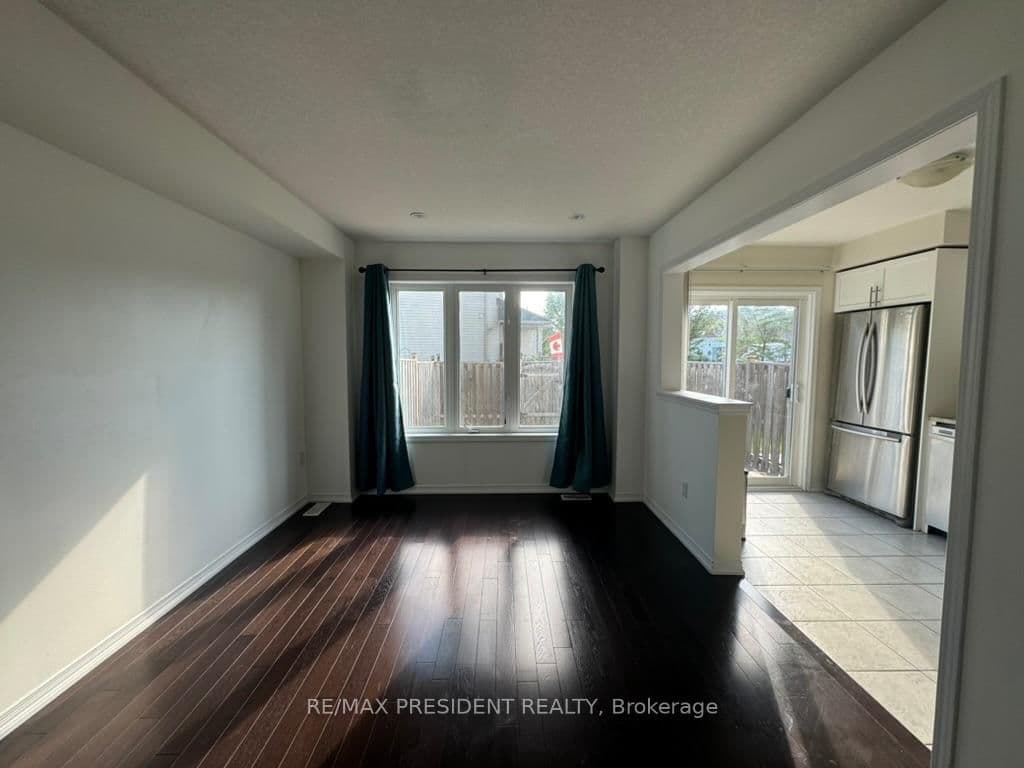 4 Avedisian Street - Image 4