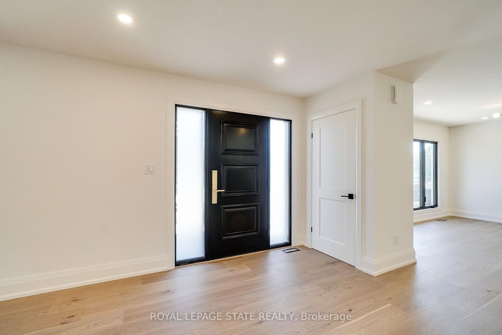 24 Royce Avenue - Image 6