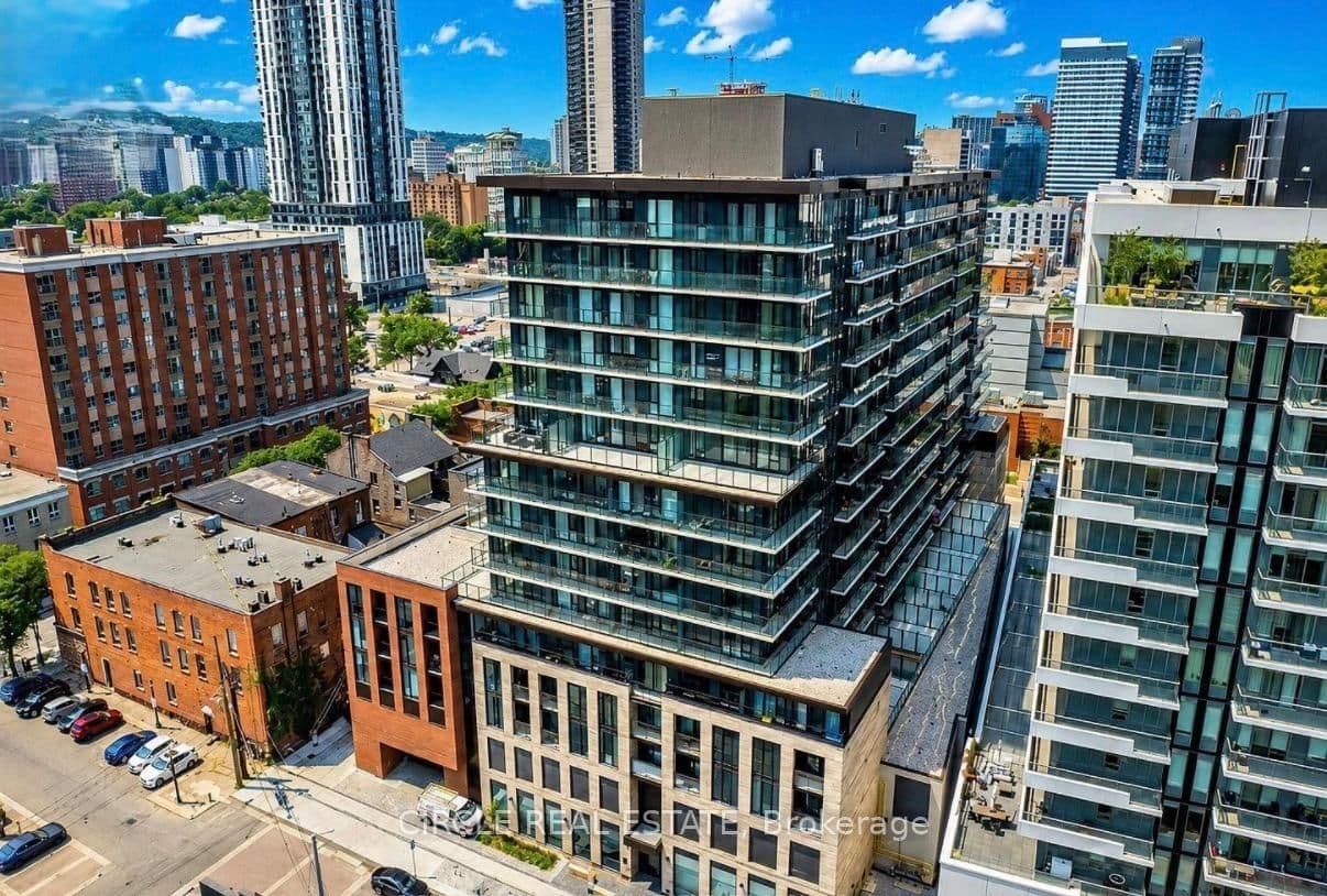 1 Jarvis Street, Unit 827 - Image 1