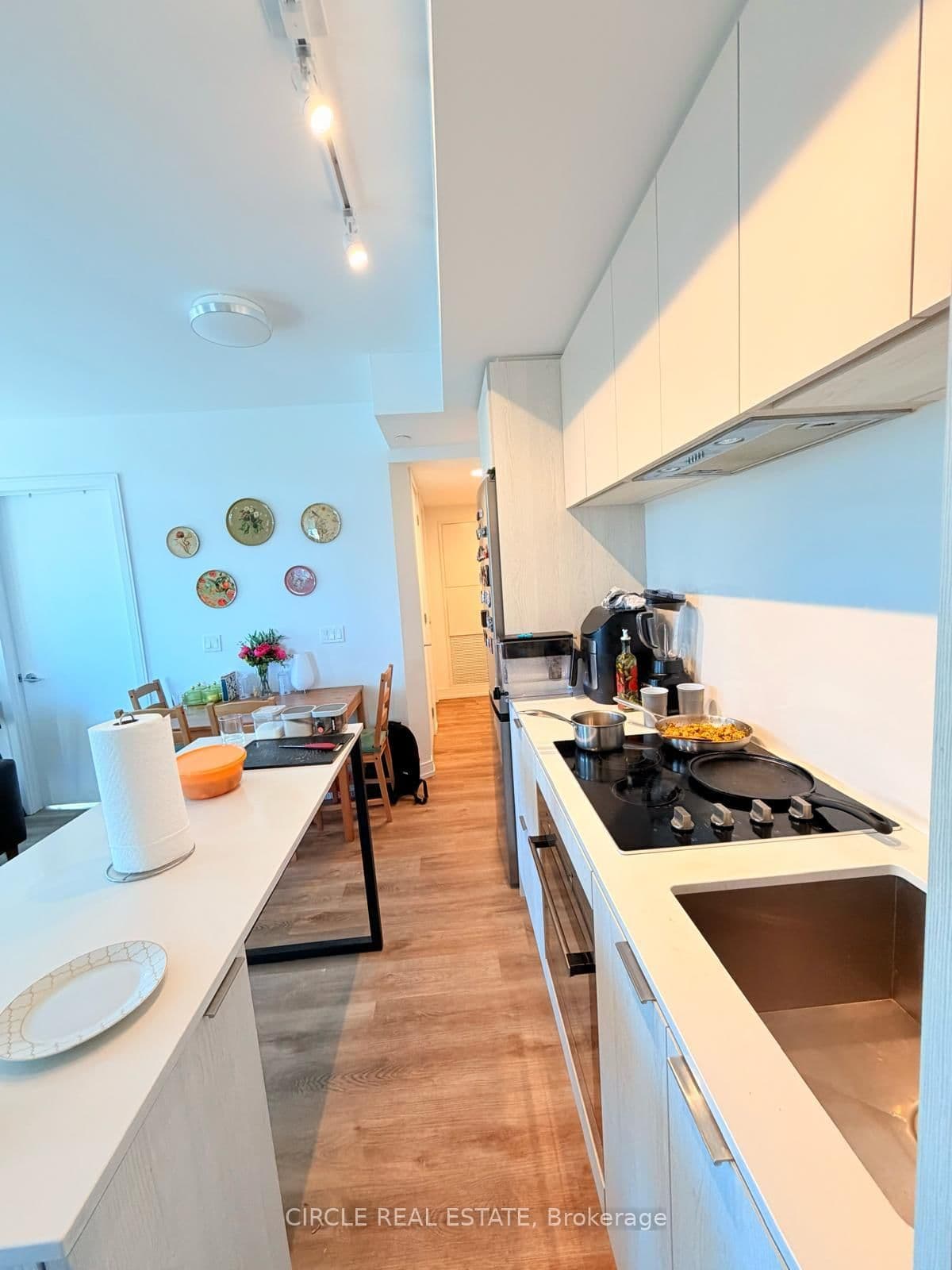 1 Jarvis Street, Unit 827 - Image 5