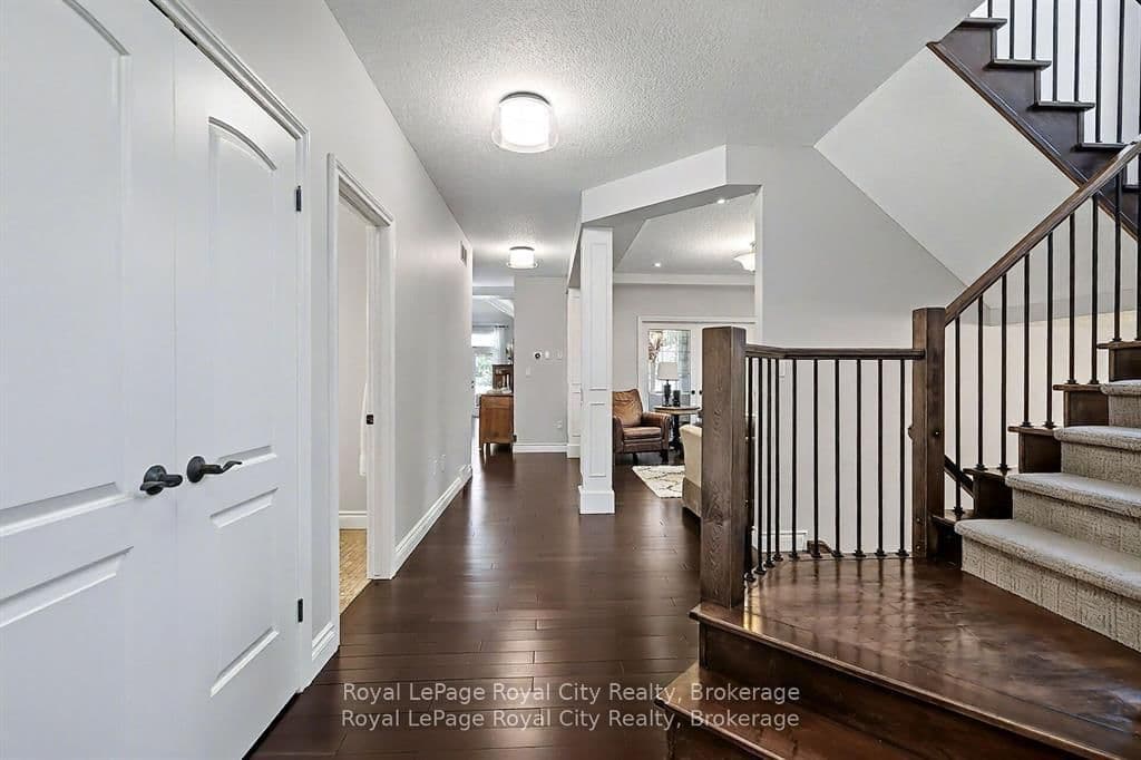 8 Zaduk Place - Image 5