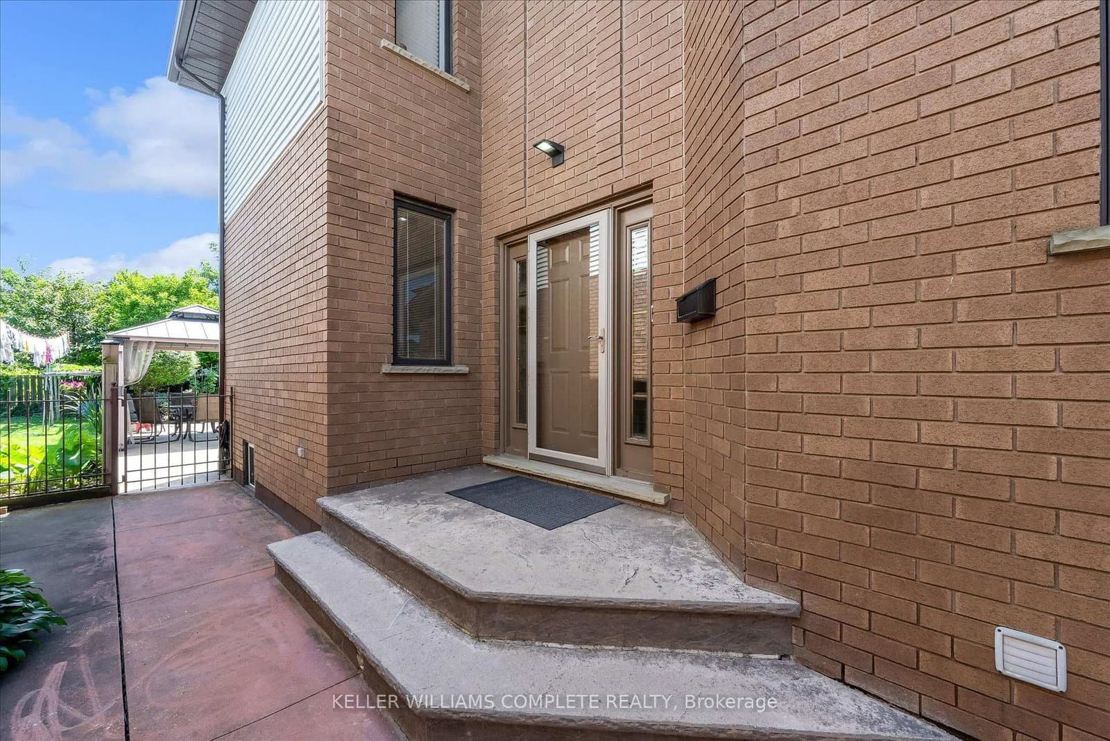 847 West 5th Street - Image 4