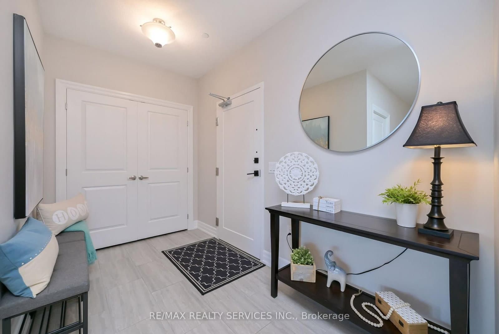 1878 GORDON Street, Unit 809 - Image 6