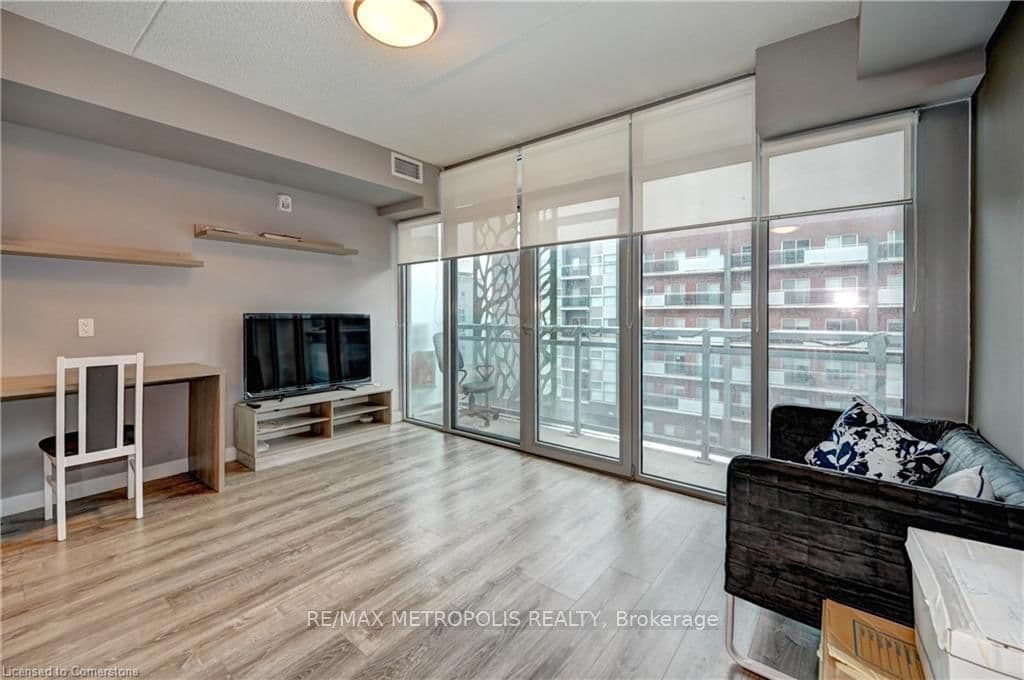 250 ALBERT Street, Unit 202 - Image 2