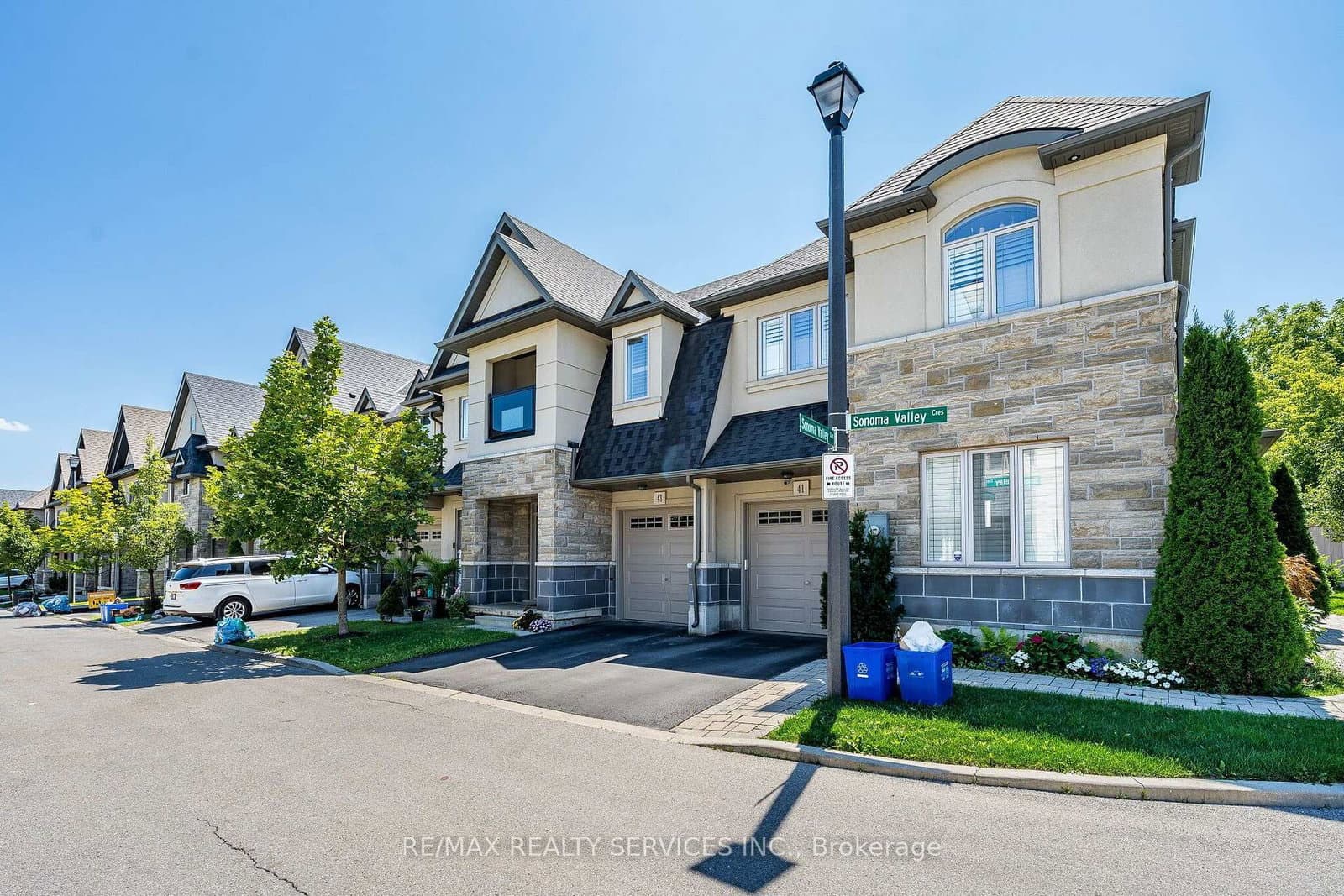 43 Sonoma Valley Crescent - Image 3