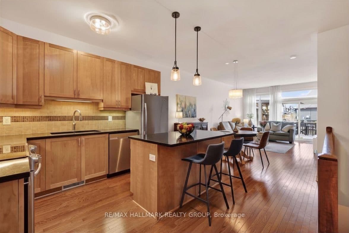 236 Bulrush Crescent - Image 5