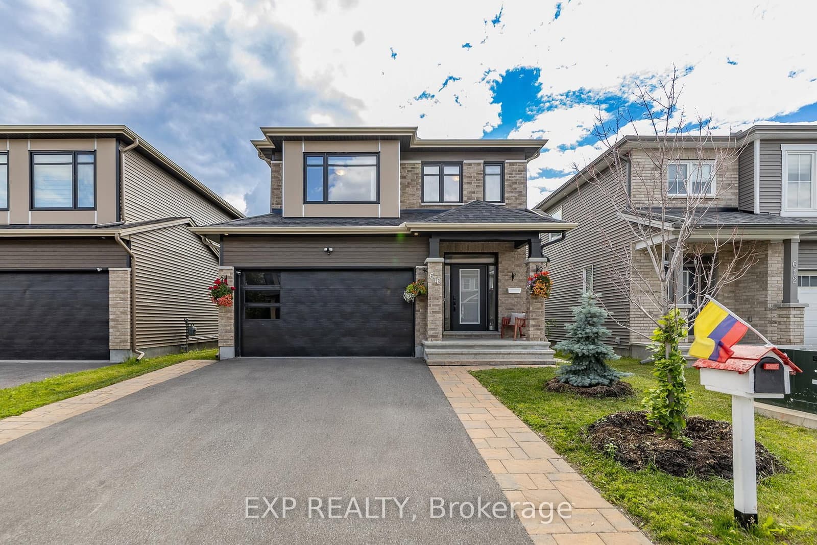 616 Moonflower Crescent - Image 1