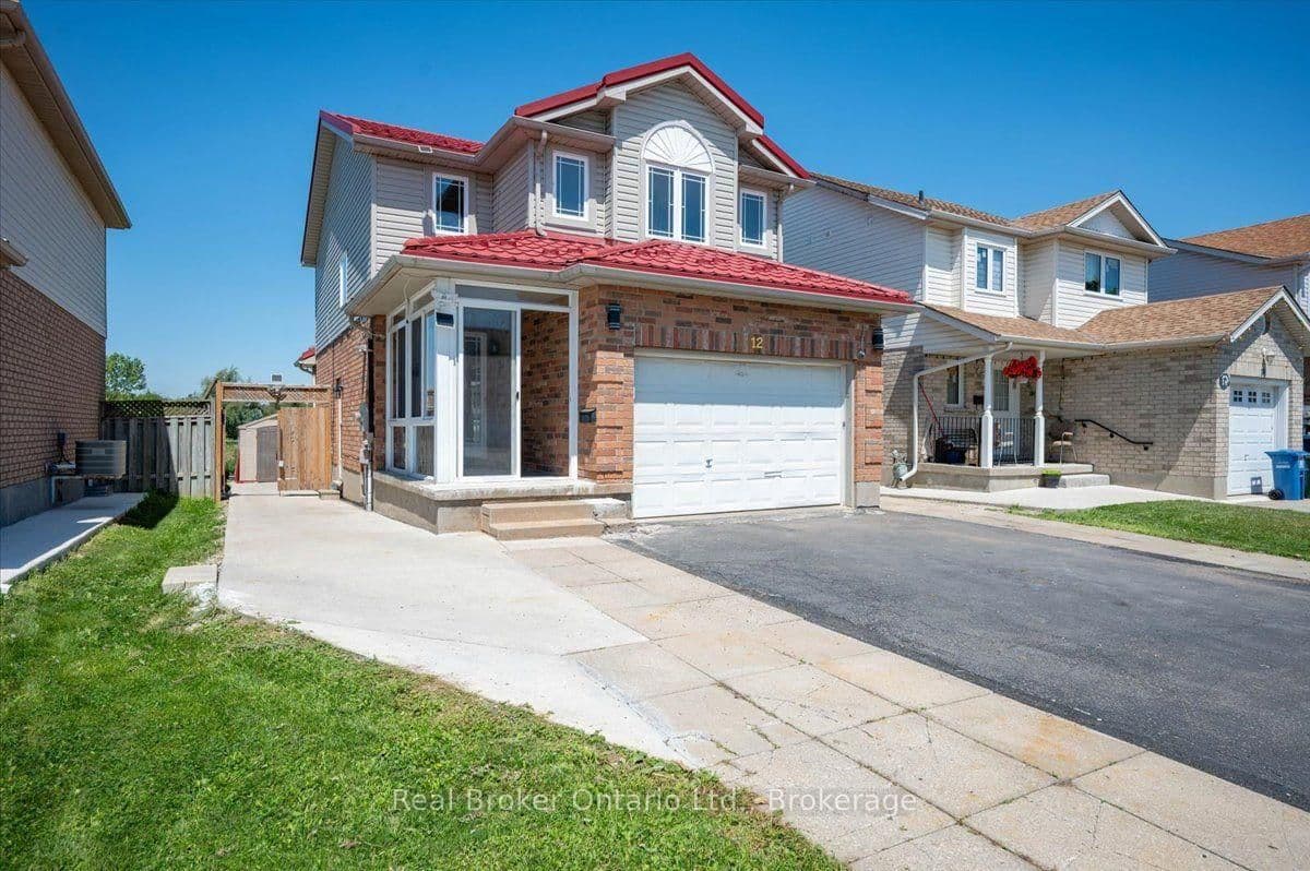 12 Castlebury Drive - Image 3