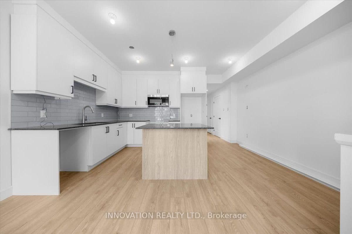 486-1 Wentworth Avenue - Image 5