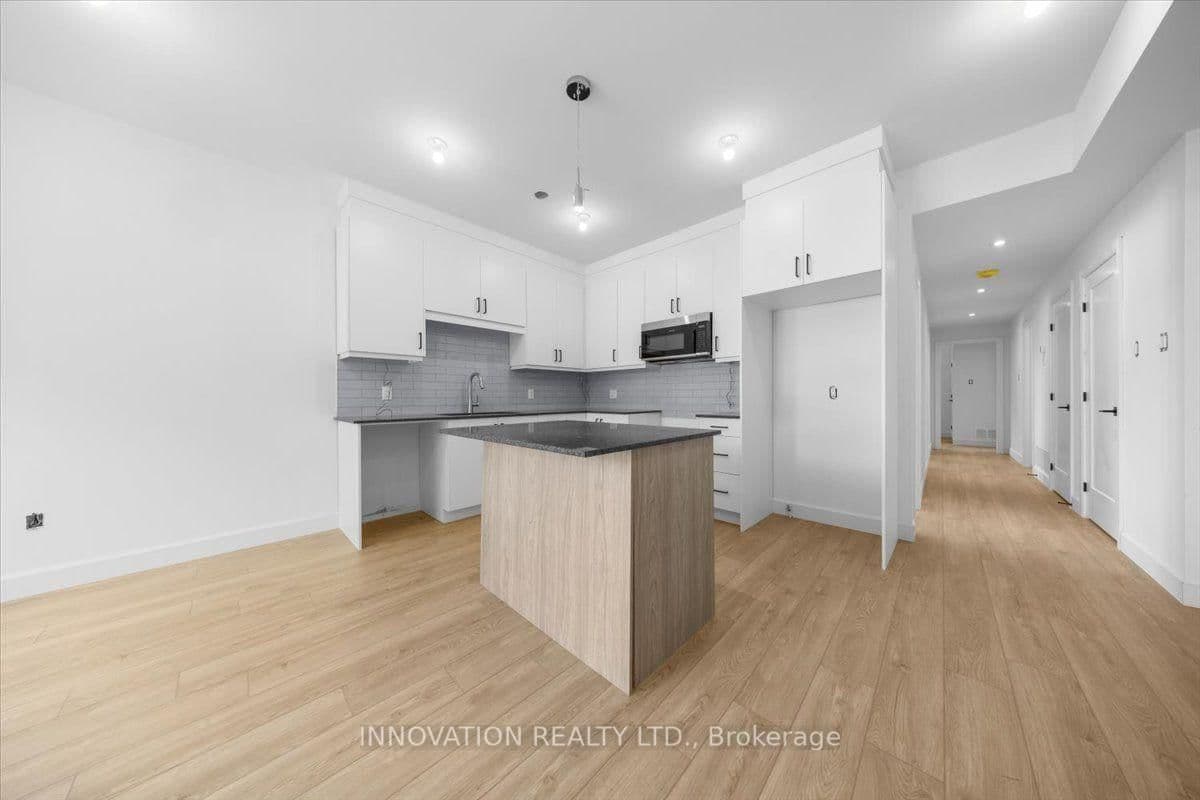 486-1 Wentworth Avenue - Image 6