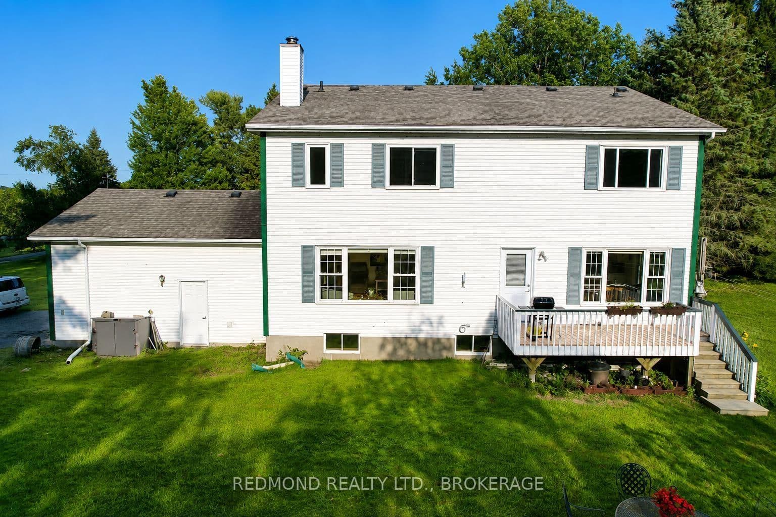 229 Howe Island Ferry Road - Image 4