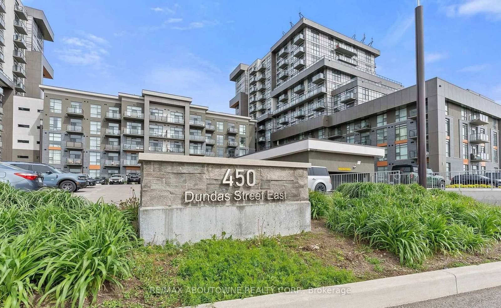 450 Dundas Street, Unit 334 - Image 1