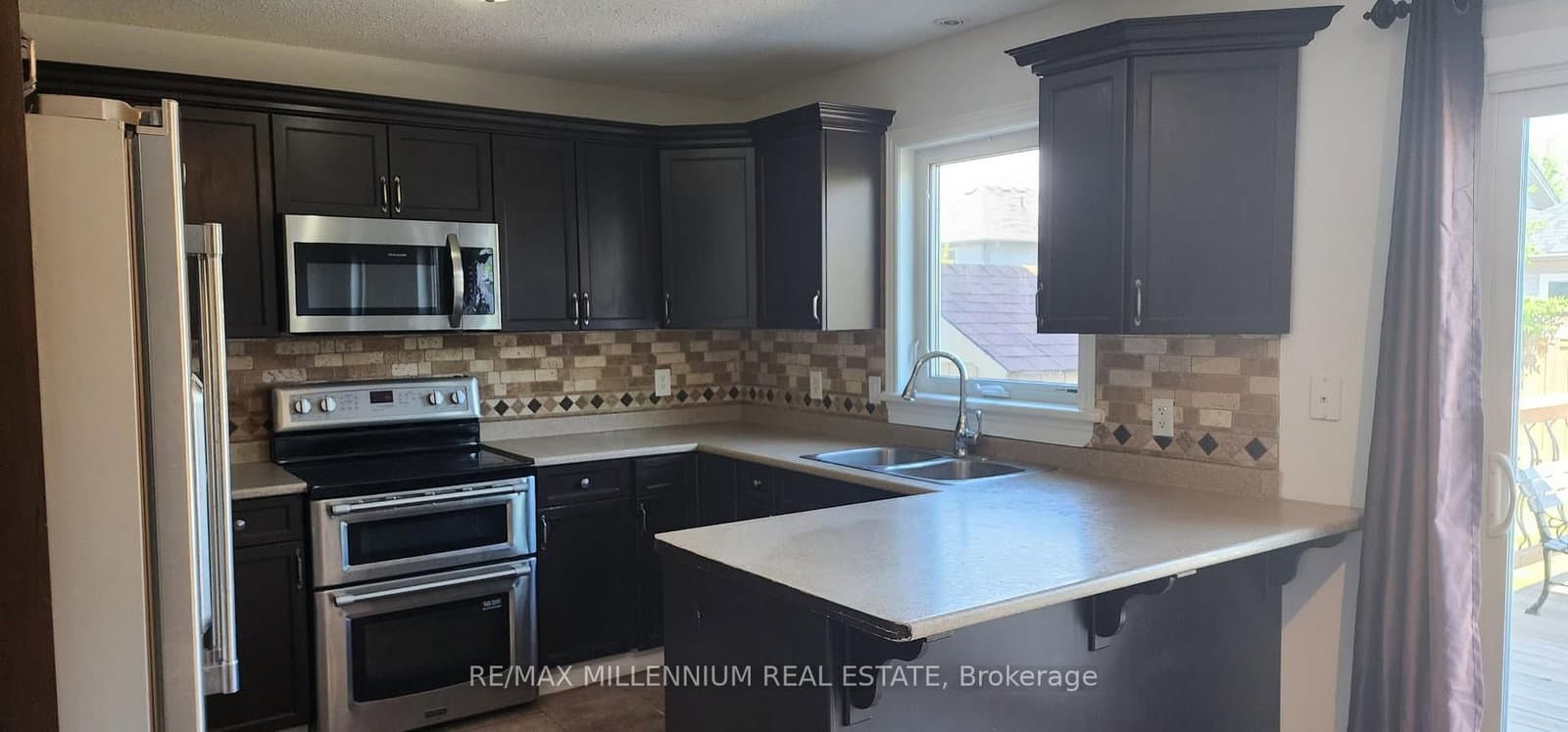 133 Fleming Way - Image 3