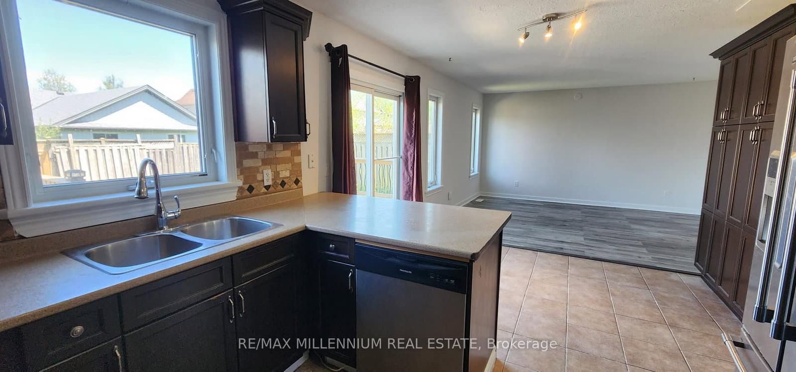 133 Fleming Way - Image 5