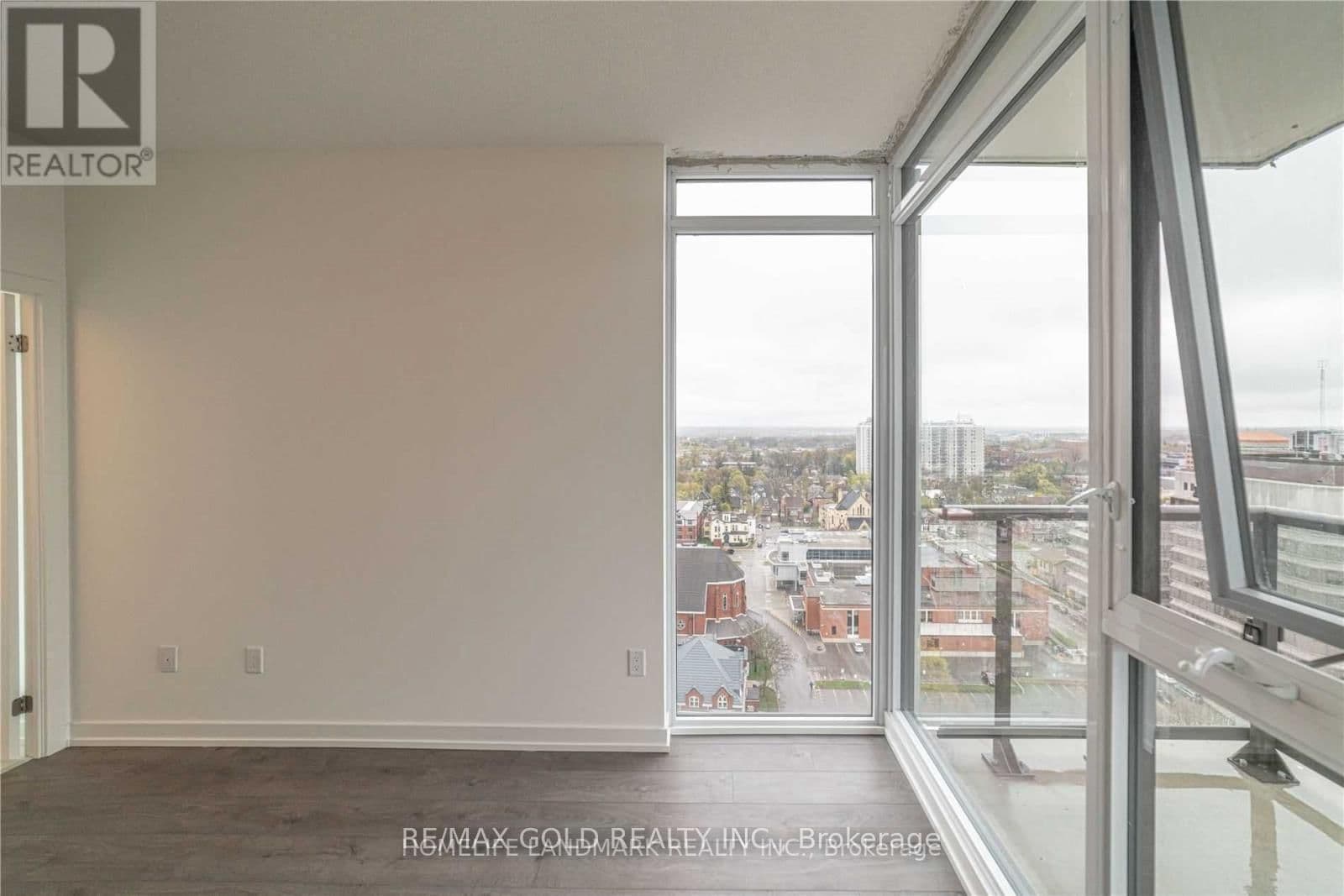 55 Duke Street W, Unit 903 - Image 6