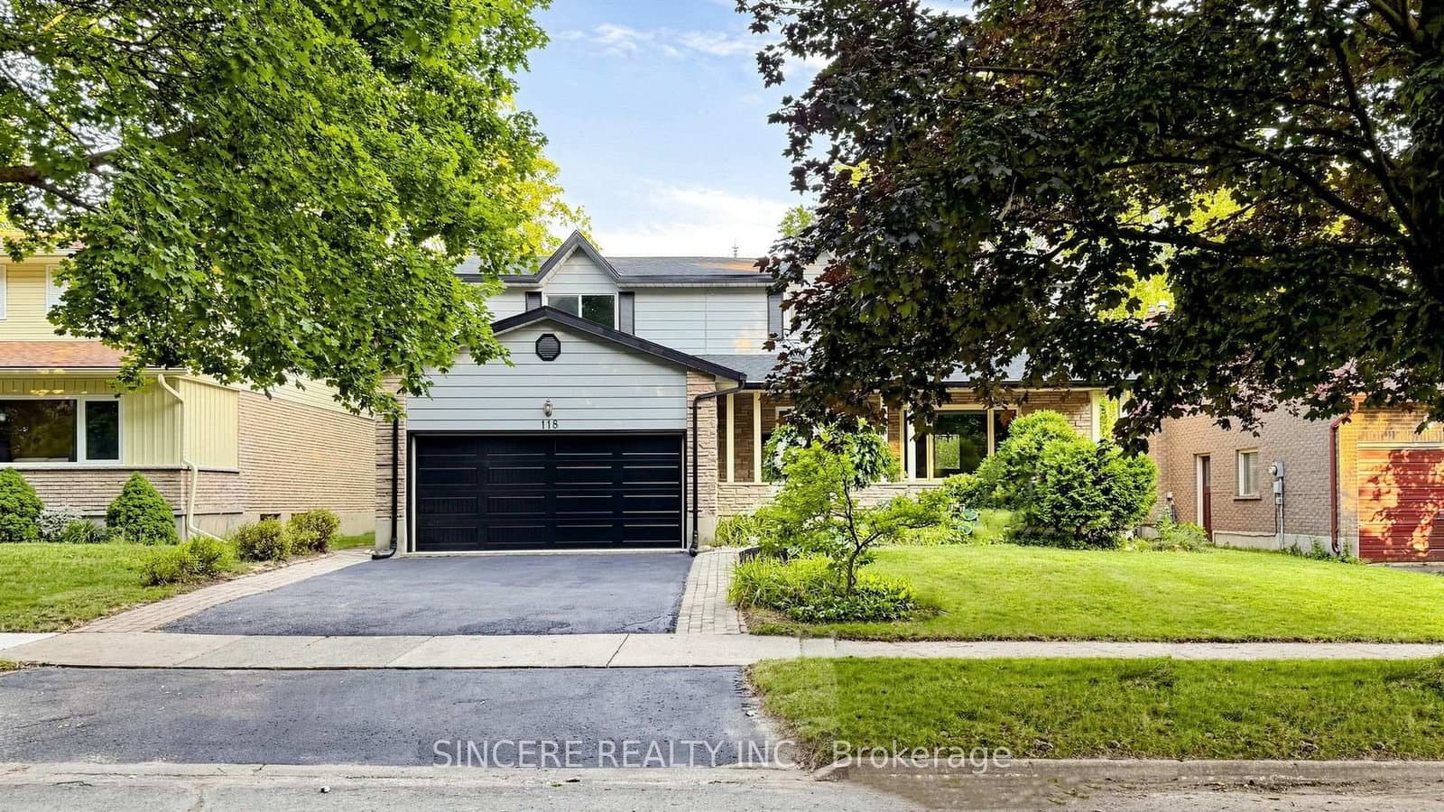 118 Candlewood Crescent - Image 1