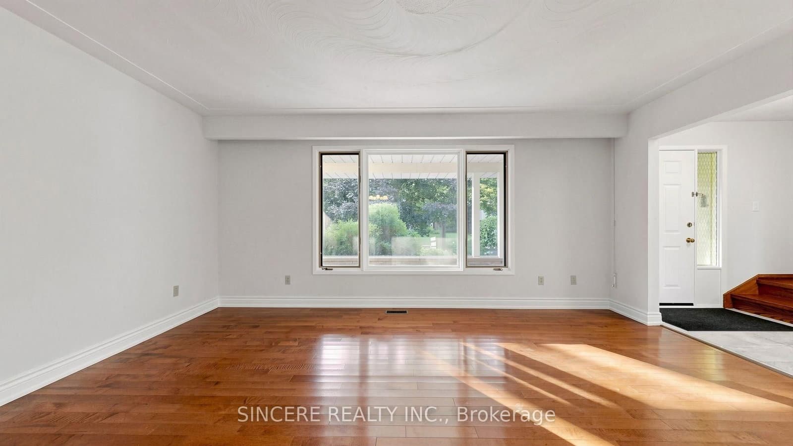 118 Candlewood Crescent - Image 5