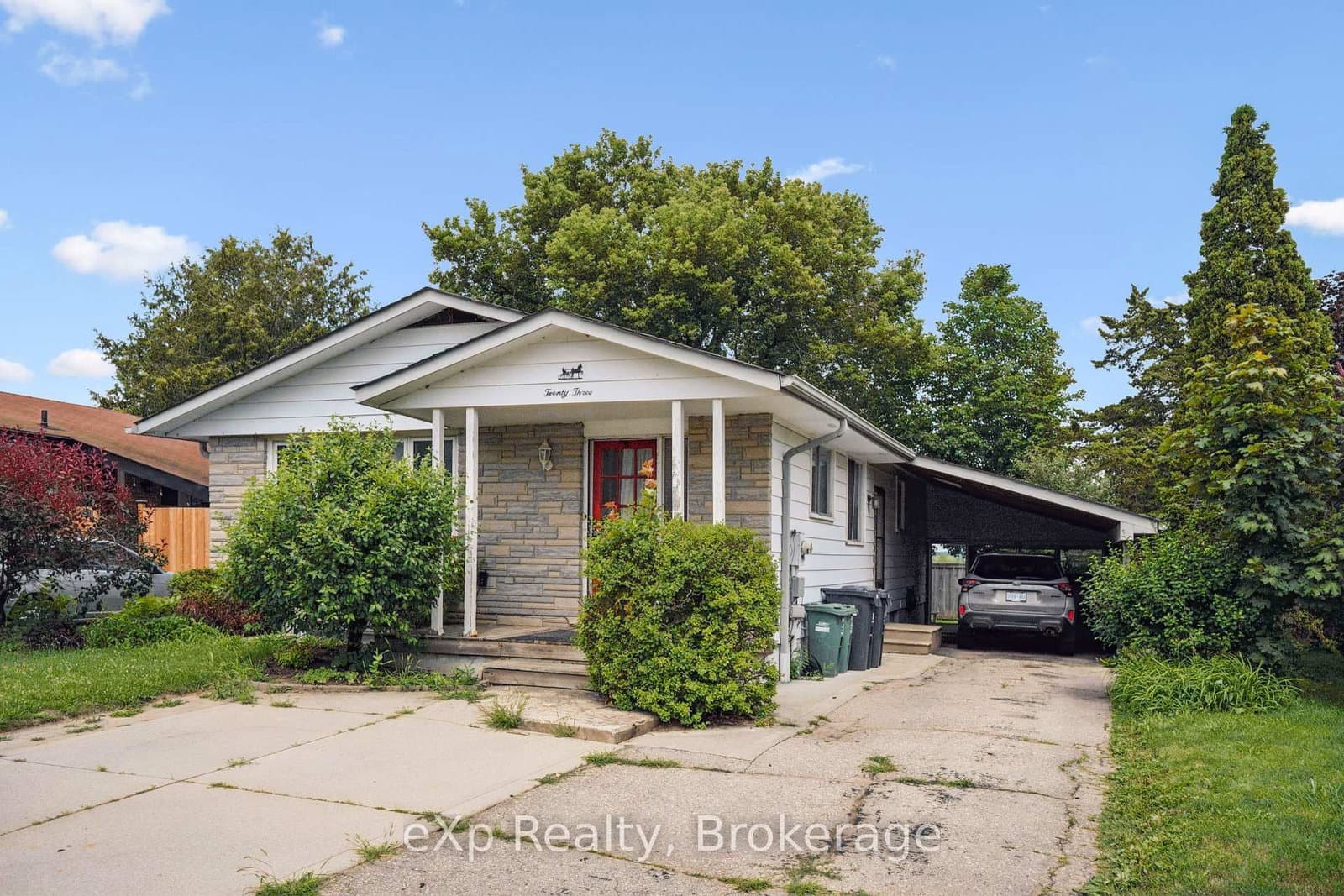 23 Muskoka Drive - Image 3