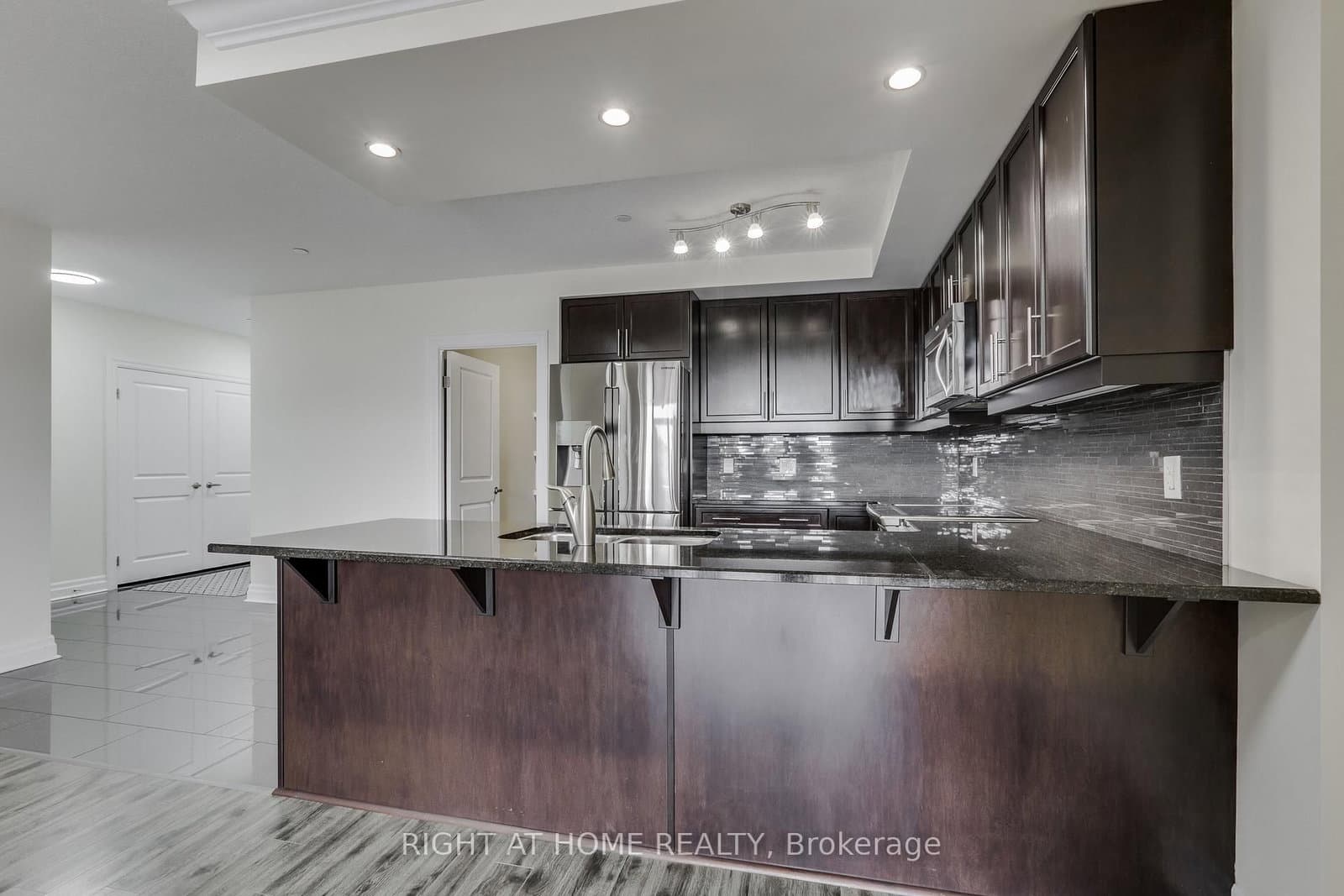 240 Villagewalk Boulevard, Unit 212 - Image 6