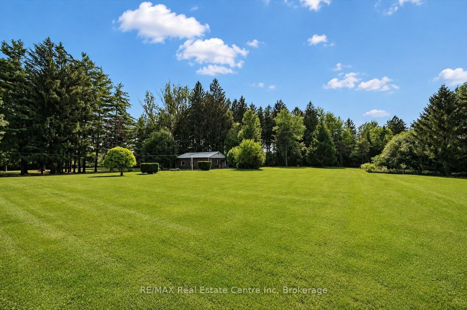 762 Eramosa Road - Image 5
