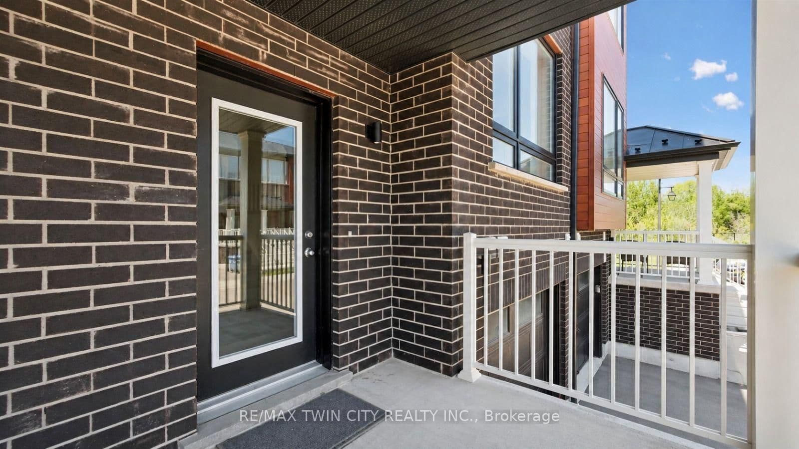 27 SORA Lane - Image 3
