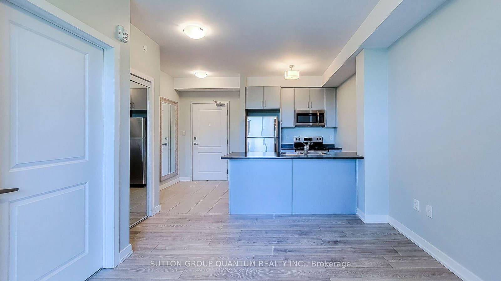 125 Shoreview Road, Unit 424 - Image 3