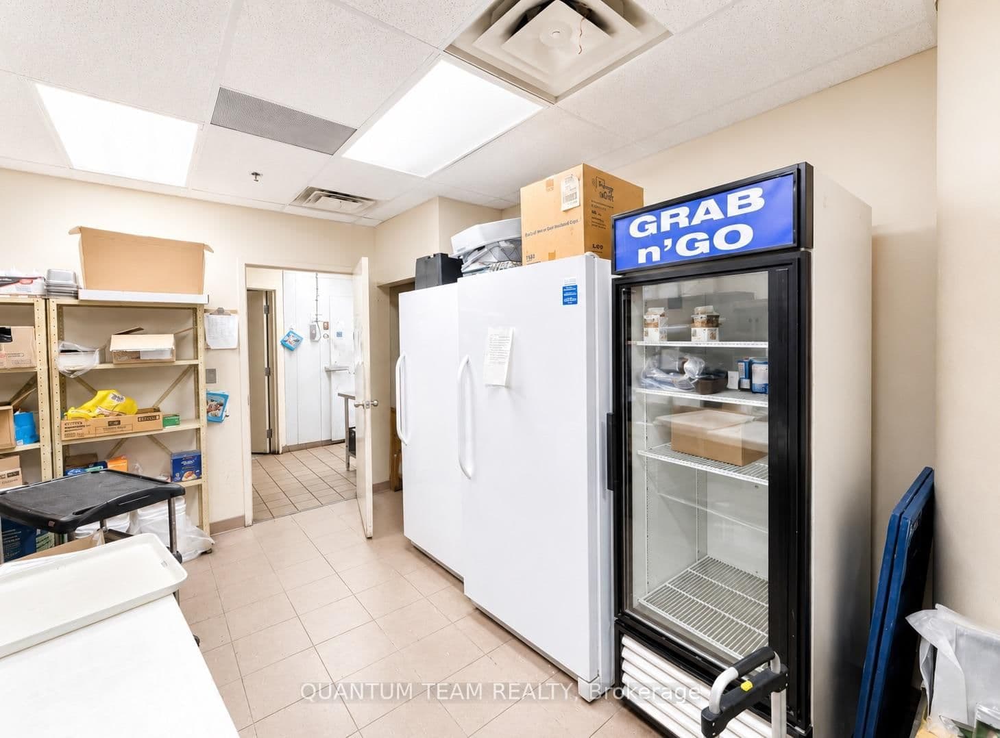 80 KING Street - Image 4