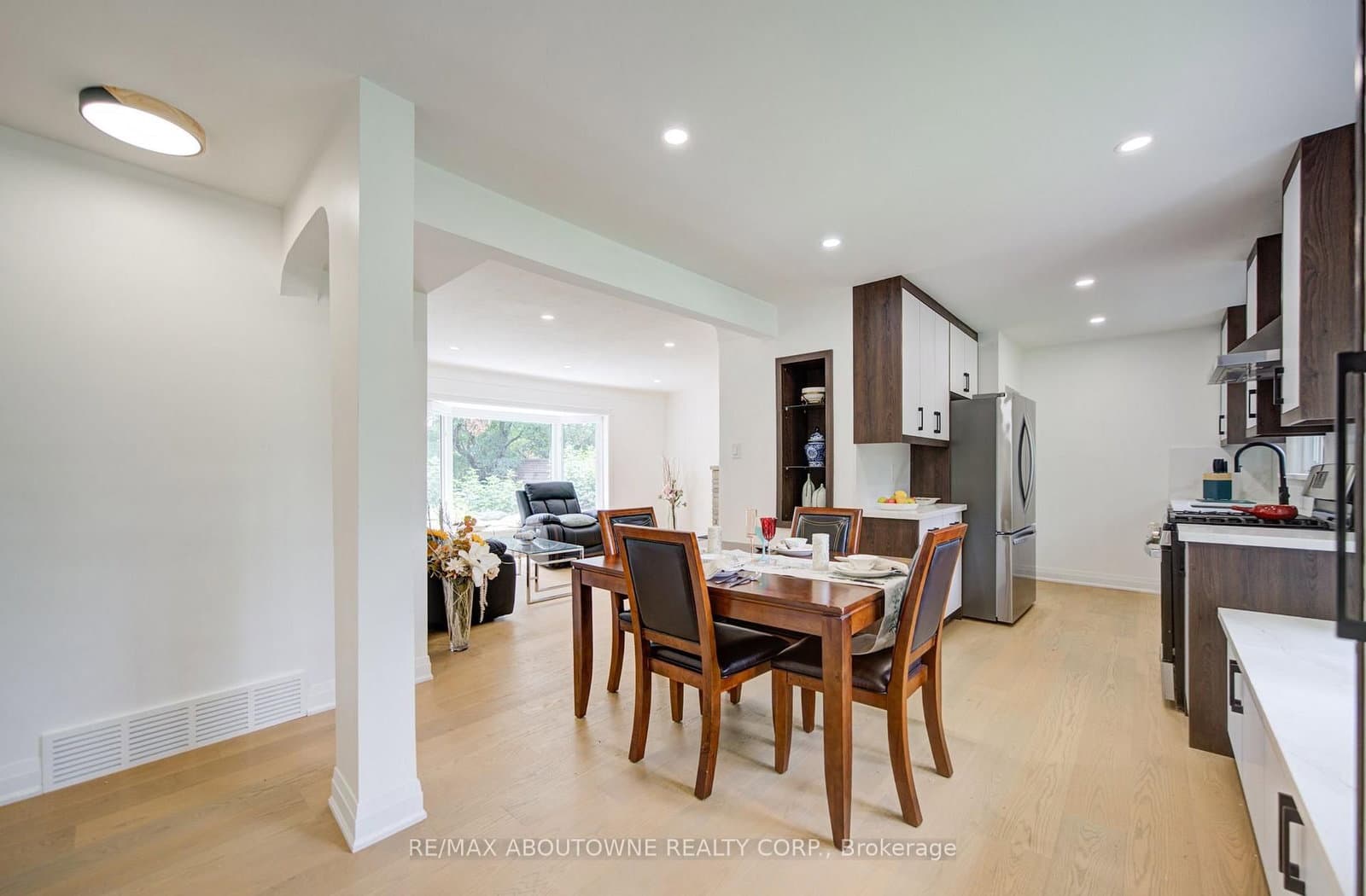 30 Dale Avenue - Image 6