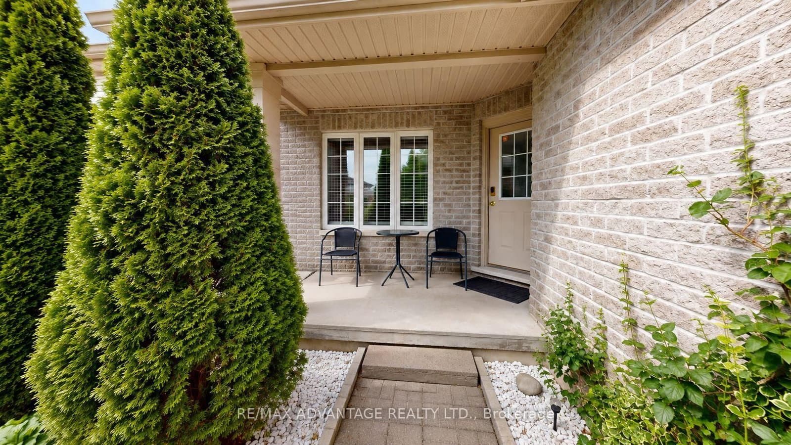 816 Wild Rose Lane S - Image 5