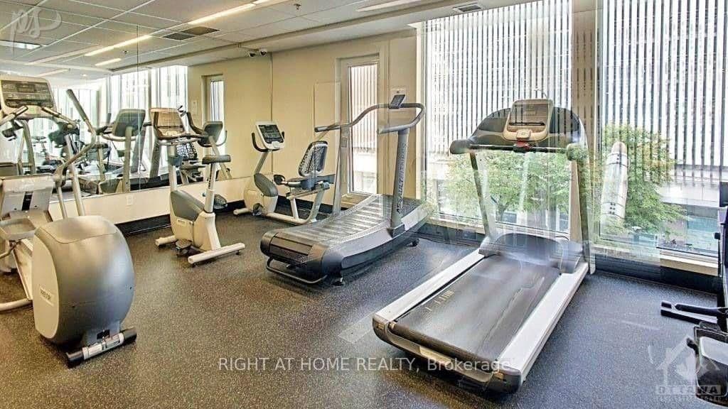 40 Nepean Street, Unit 2306 - Image 5