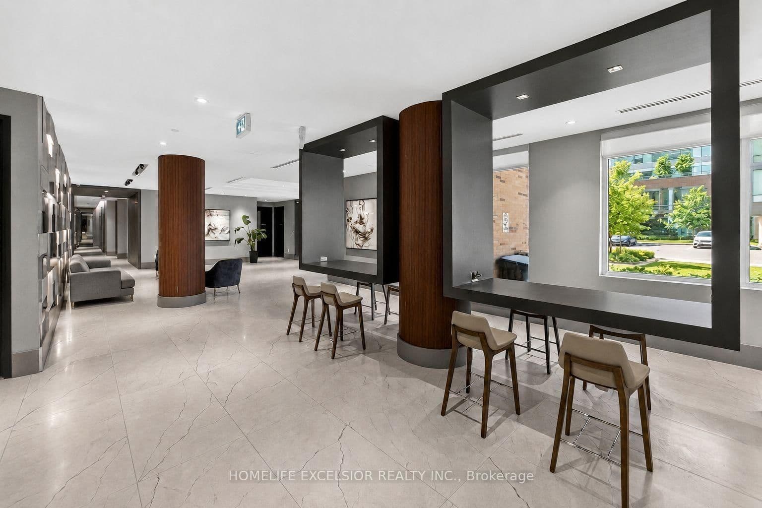55 Duke Street W, Unit 1305 - Image 4