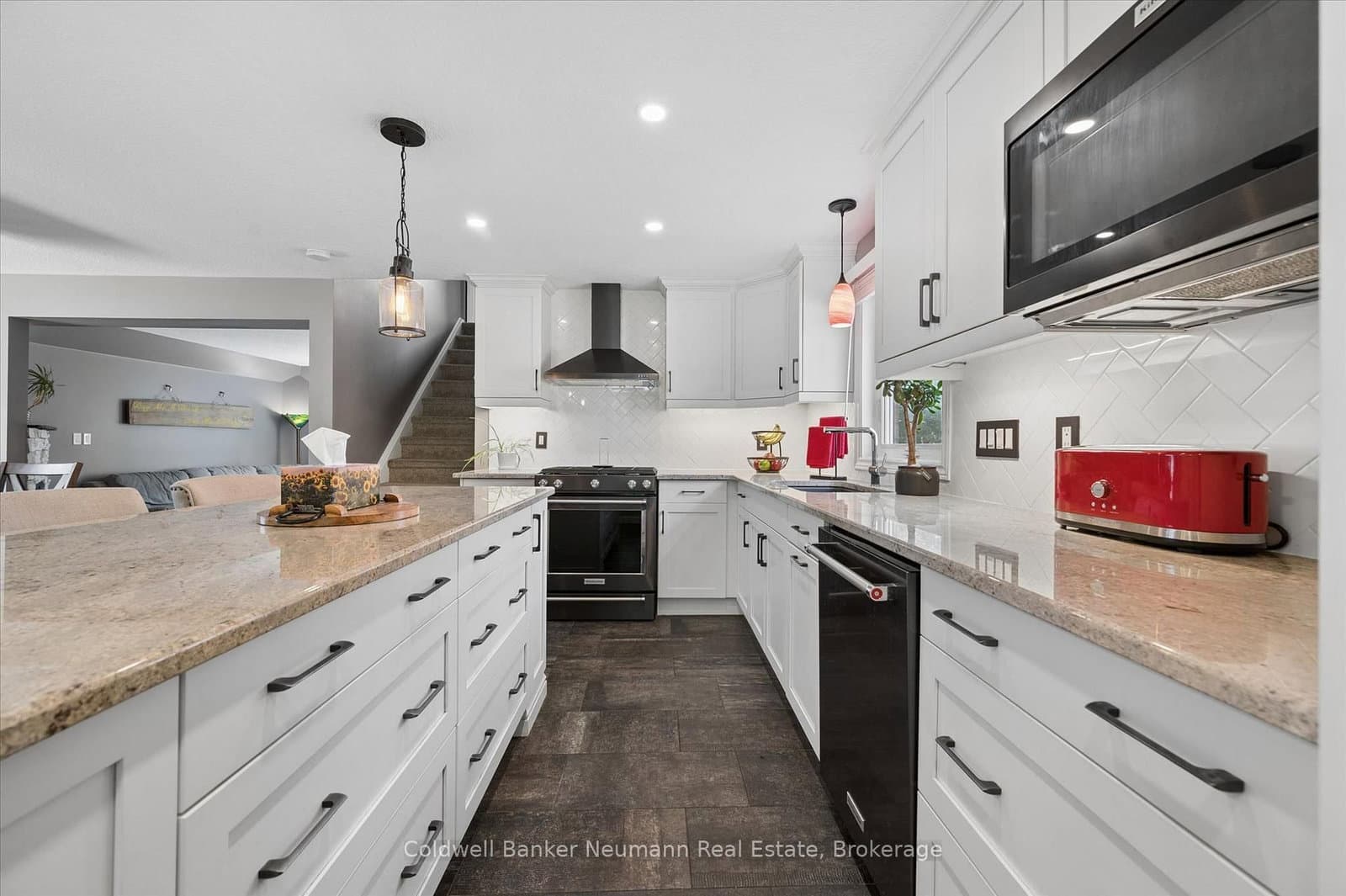 81 Candlewood Drive - Image 6