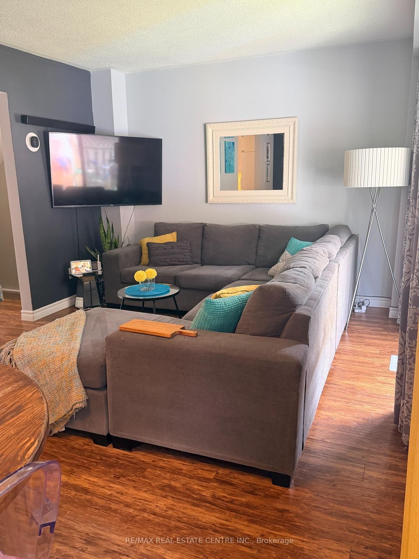 325 William Street, Unit 1 - Image 3