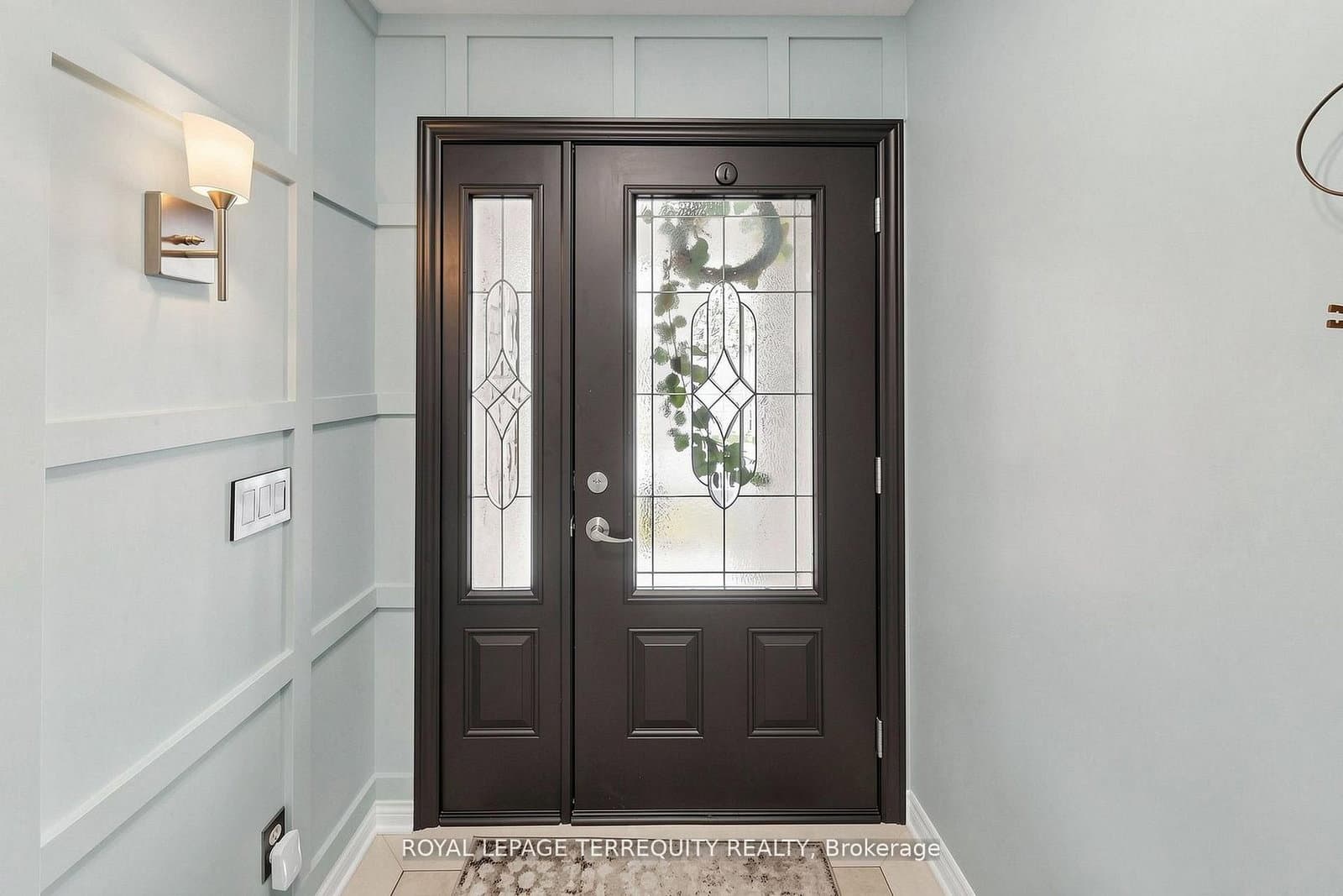 29 Rose Glen Crescent - Image 2