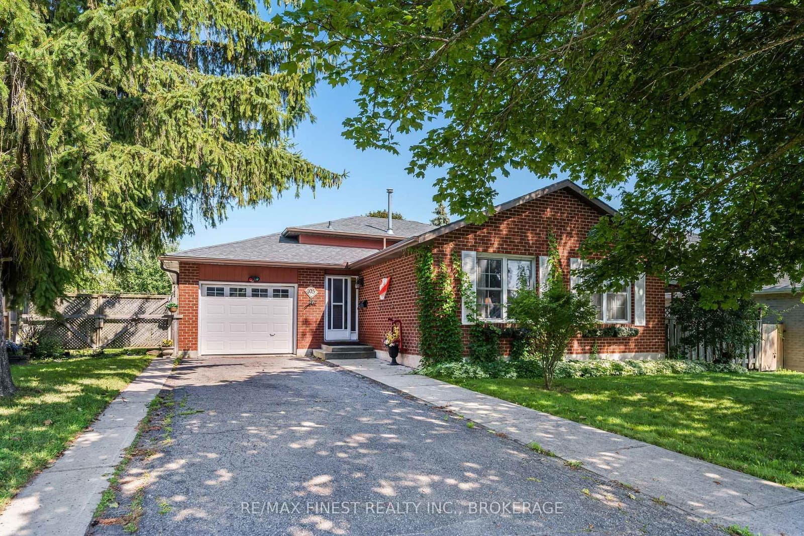 105 Grenadier Drive - Image 1