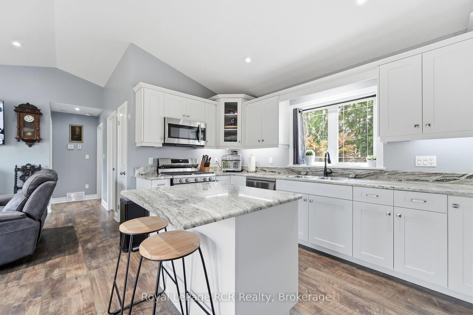 358 5th Street - Image 6