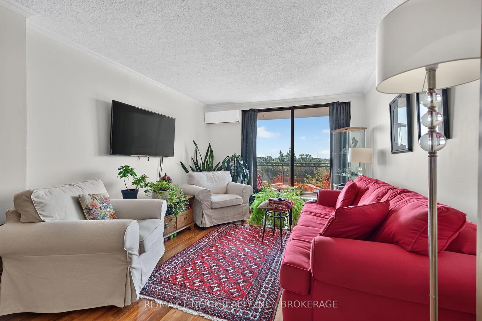 120 Barrett Court, Unit 607 - Image 4