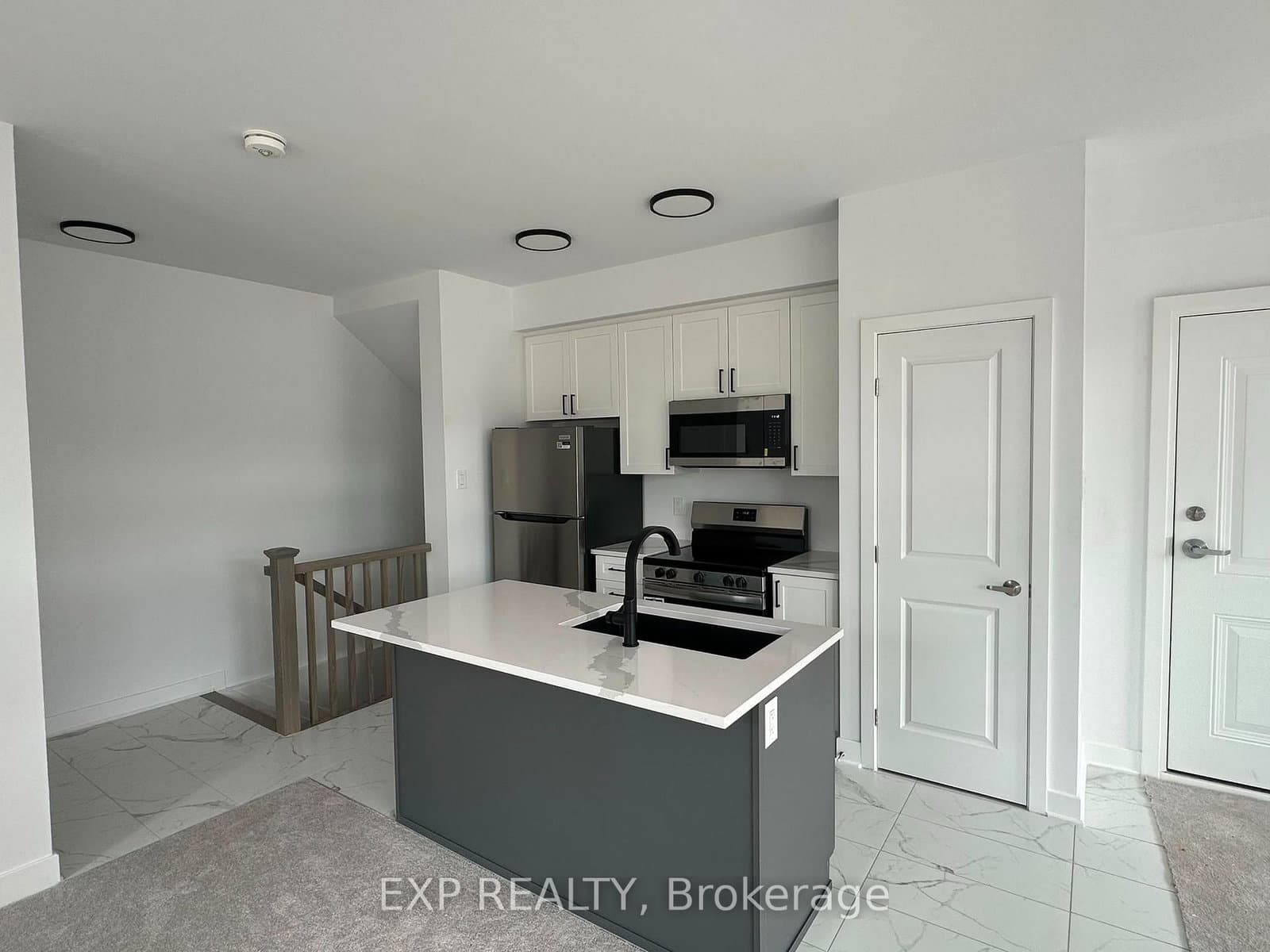 1055 Cedar Creek Drive, Unit J - Image 3