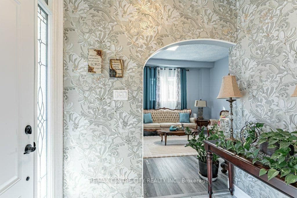 52 Princess Avenue - Image 4
