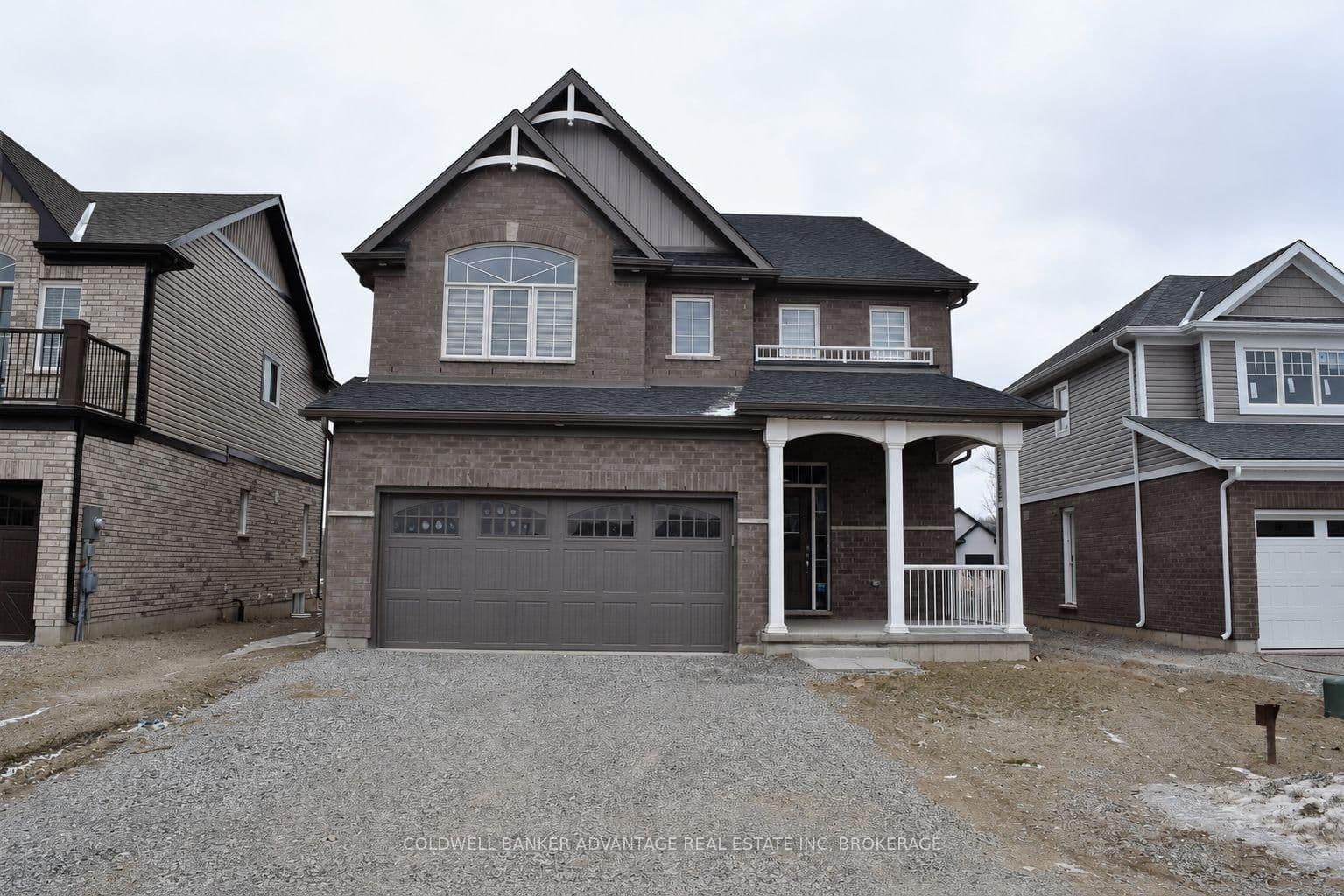 97 Crow Street S - Image 1