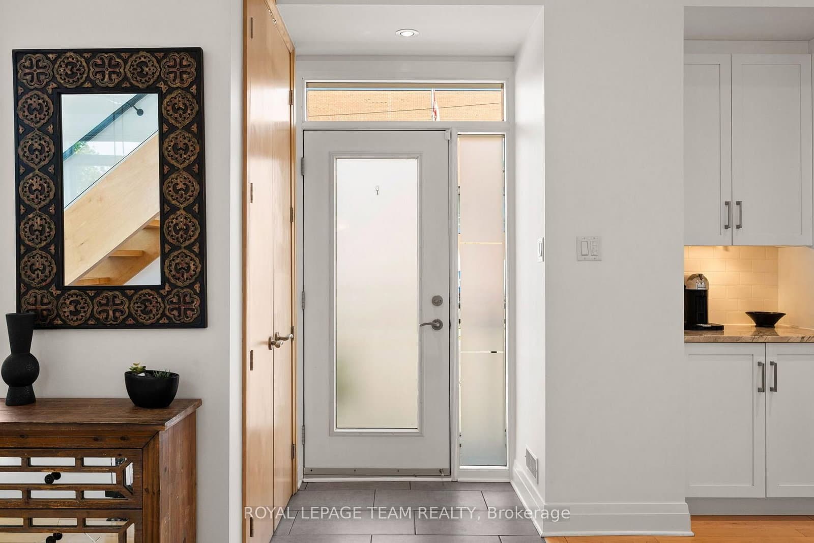 445 Edison Avenue - Image 3