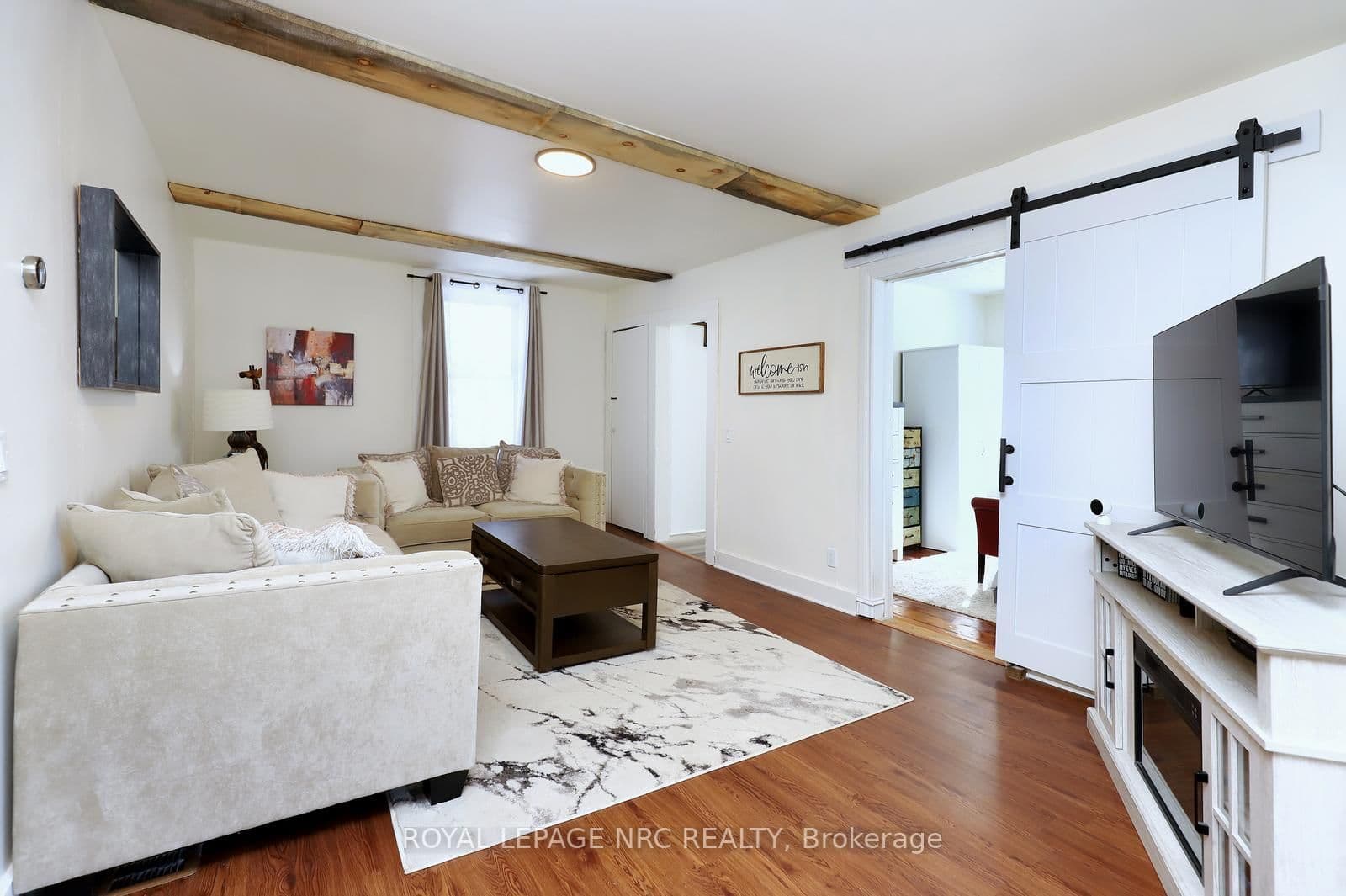 1 John Avenue - Image 5