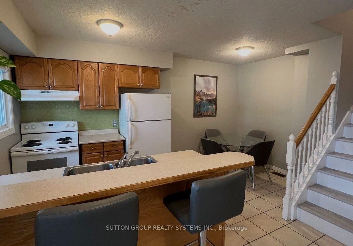 211 Veronica Drive, Unit 19 - Image 3