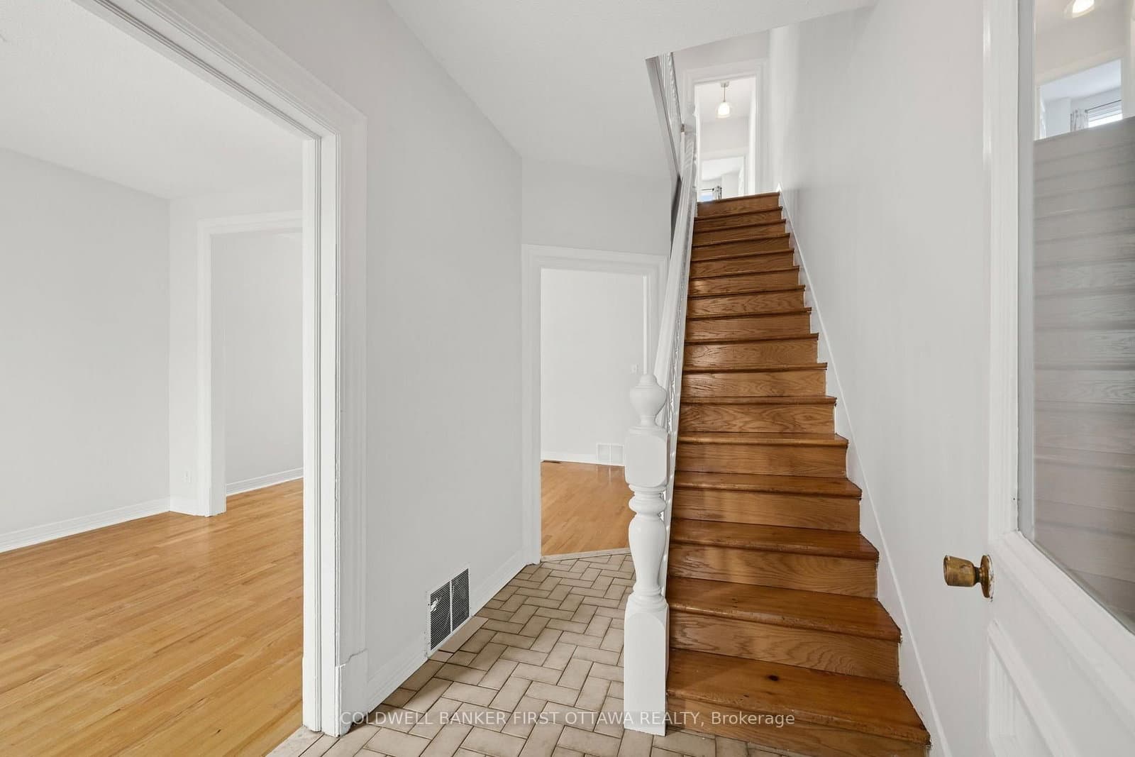 176 Rochester Street - Image 5